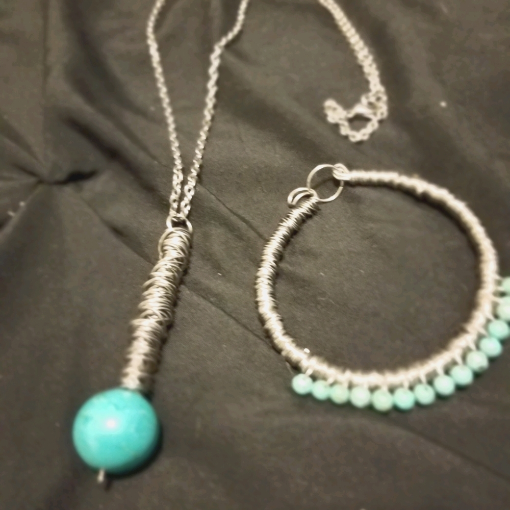 Necklace and bracelet